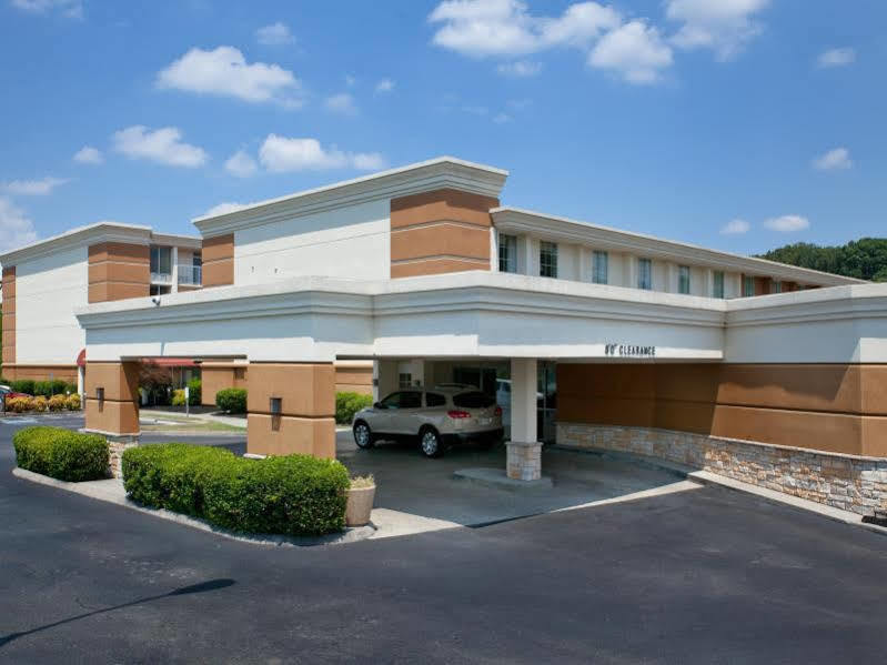 Red Roof Inn Knoxville Central - Papermill Road Ngoại thất bức ảnh